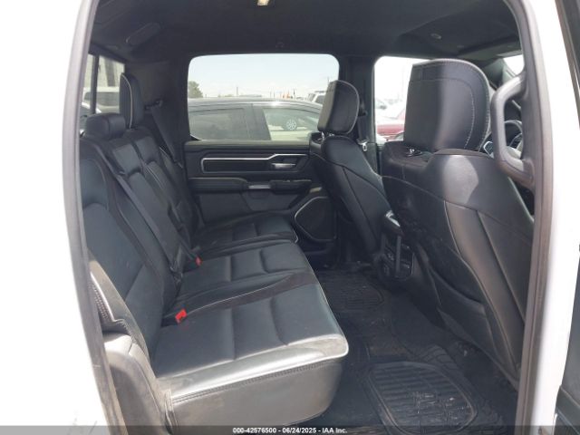 2025 RAM 1500 1C6SRFJP2SN563139 Photo 7