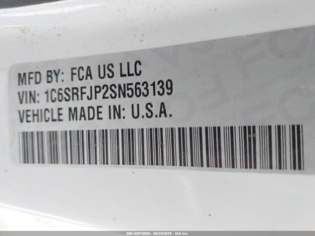 2025 RAM 1500 1C6SRFJP2SN563139 Photo 8