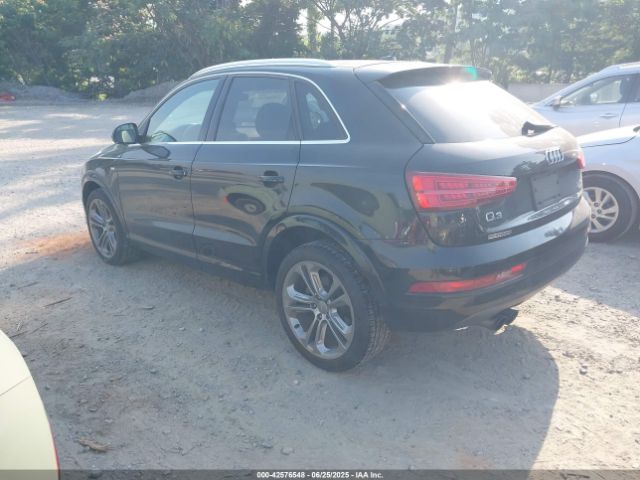 2018 AUDI Q3 WA1JCCFS7JR001627 Photo 2