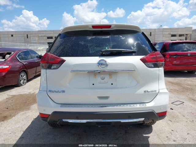 5N1AT2MV6KC760668 Nissan 2019