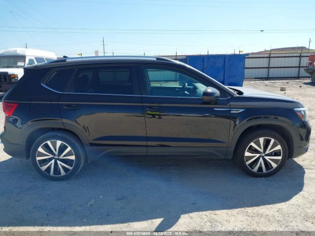 3VVSX7B2XRM009974 Volkswagen tsi