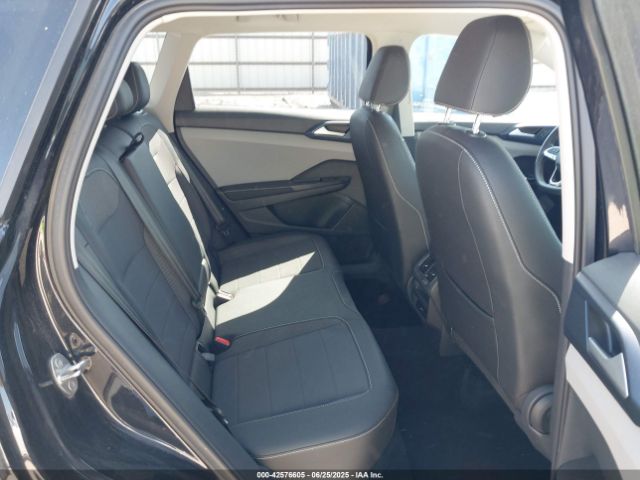 3VVSX7B2XRM009974 Volkswagen tsi