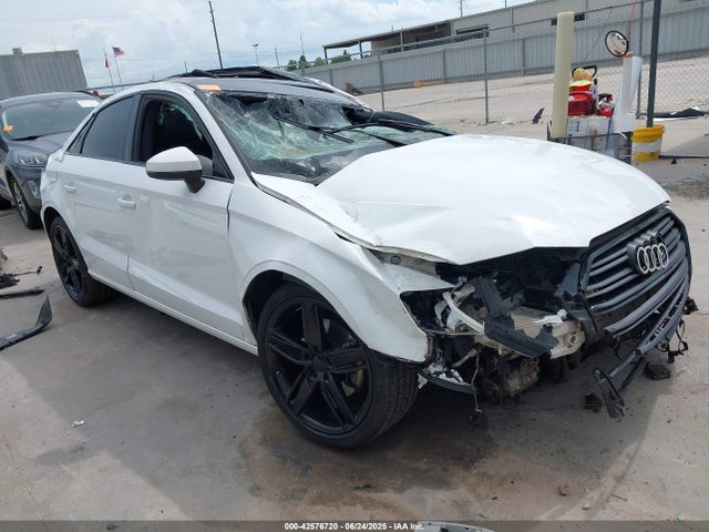 2020 AUDI A3 WAUCUGFF5LA071972 Photo 0