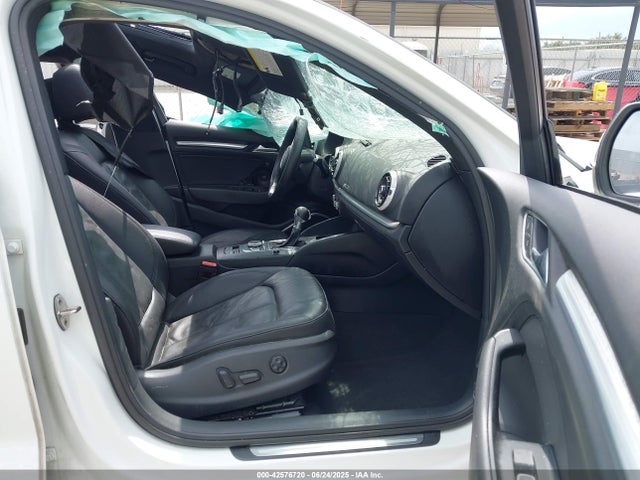 2020 AUDI A3 WAUCUGFF5LA071972 Photo 4