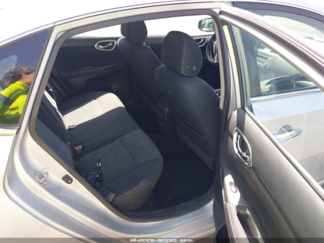 3N1AB7AP9EY212107 Nissan Sentra
