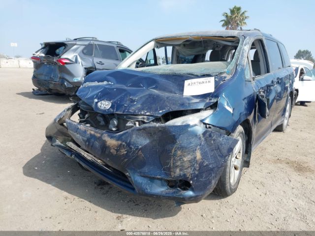 2012 TOYOTA SIENNA 5TDKK3DC7CS236218 Photo 1