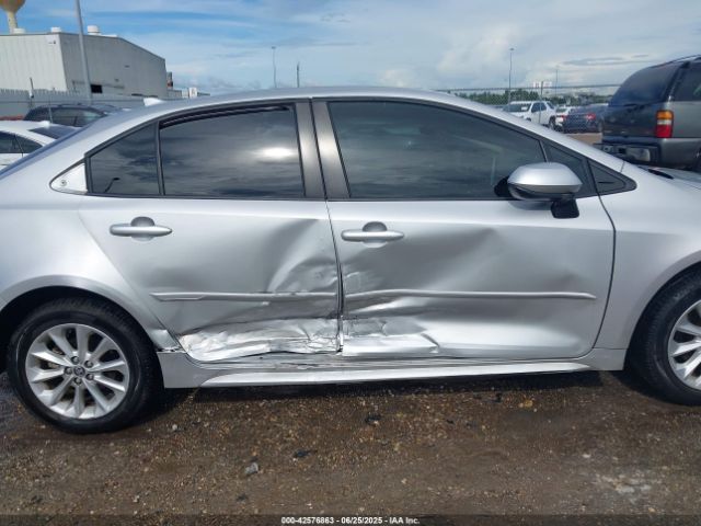 2021 TOYOTA COROLLA JTDVPMAE1MJ137838 Photo 5