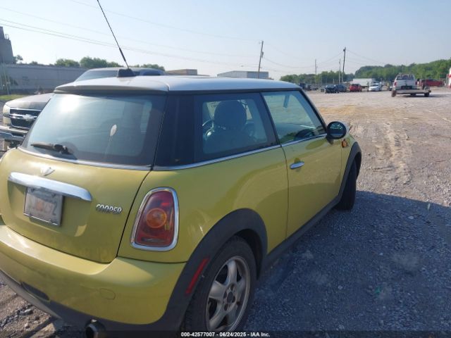 2010 MINI COOPER WMWMF3C50ATZ63602 Photo 3