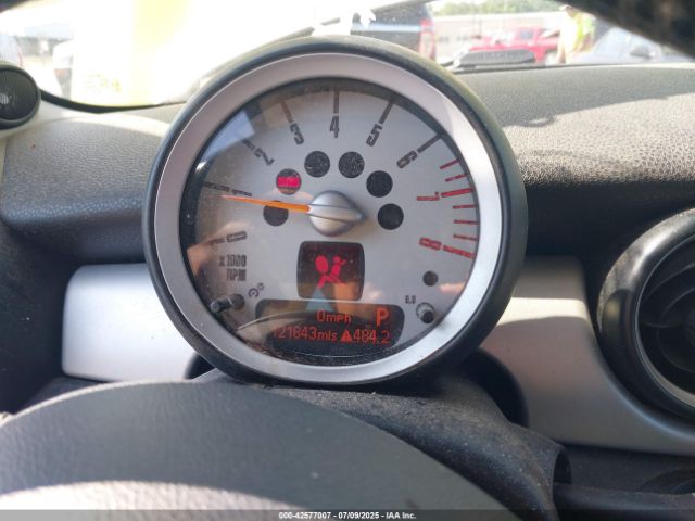 2010 MINI COOPER WMWMF3C50ATZ63602 Photo 6