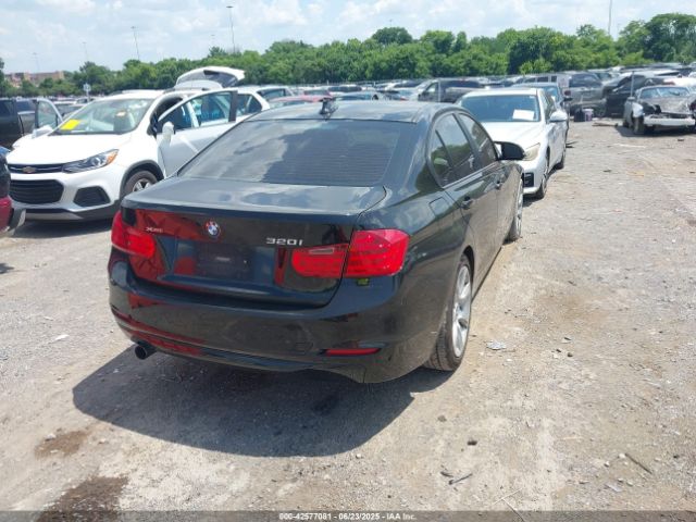 2013 BMW 320I WBA3C3C50DF980052 Photo 3