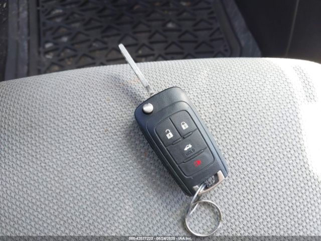 1G1PA5SG5E7319873 Chevrolet lwe