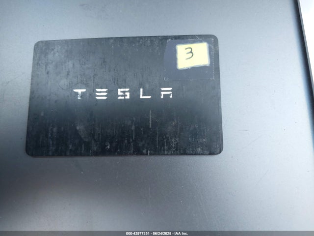 2021 TESLA MODEL 3 5YJ3E1EA8MF100649 Photo 10