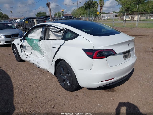 2021 TESLA MODEL 3 5YJ3E1EA8MF100649 Photo 2