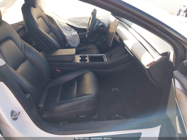 2021 TESLA MODEL 3 5YJ3E1EA8MF100649 Photo 4