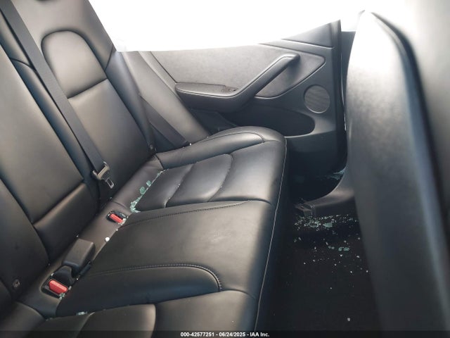 2021 TESLA MODEL 3 5YJ3E1EA8MF100649 Photo 7