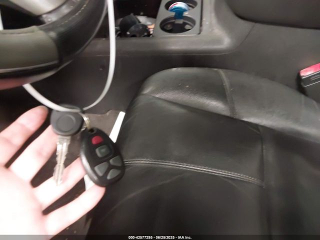 2011 CHEVROLET TAHOE 1GNSKBE06BR303636 Photo 10