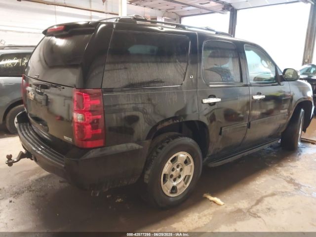 2011 CHEVROLET TAHOE 1GNSKBE06BR303636 Photo 3