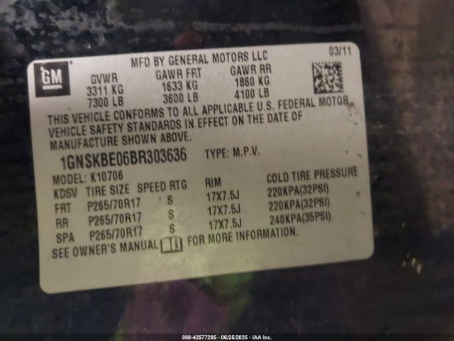 2011 CHEVROLET TAHOE 1GNSKBE06BR303636 Photo 8