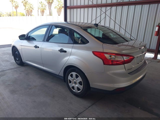 Ford 2014 2014 1FADP3E24EL421384 Image 3