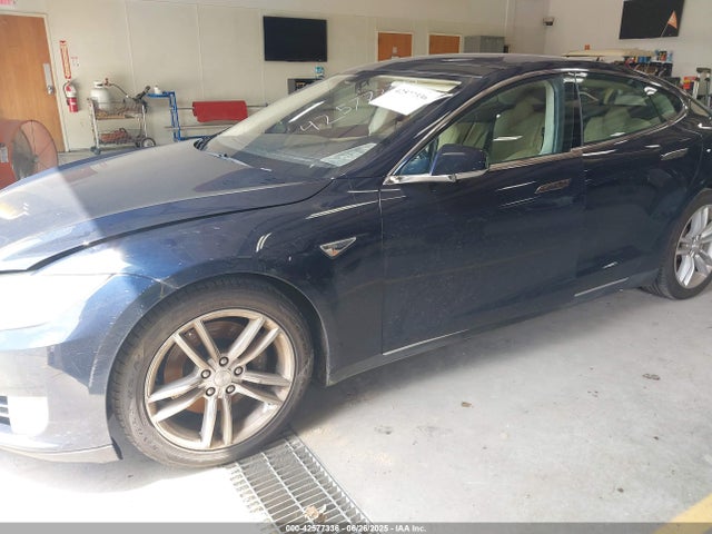 2014 TESLA MODEL S 5YJSA1S18EFP30457 Photo 1