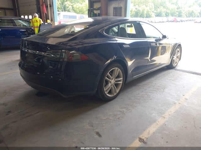 2014 TESLA MODEL S 5YJSA1S18EFP30457 Photo 3