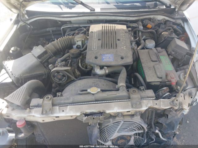 2000 MITSUBISHI MONTERO SPORT JA4LS31H2YP020907 Photo 9