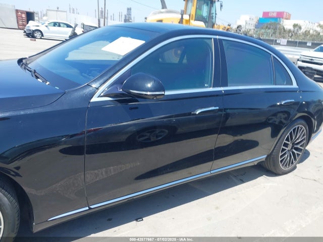 W1K6G7GB8NA137507 Mercedes-Benz m176