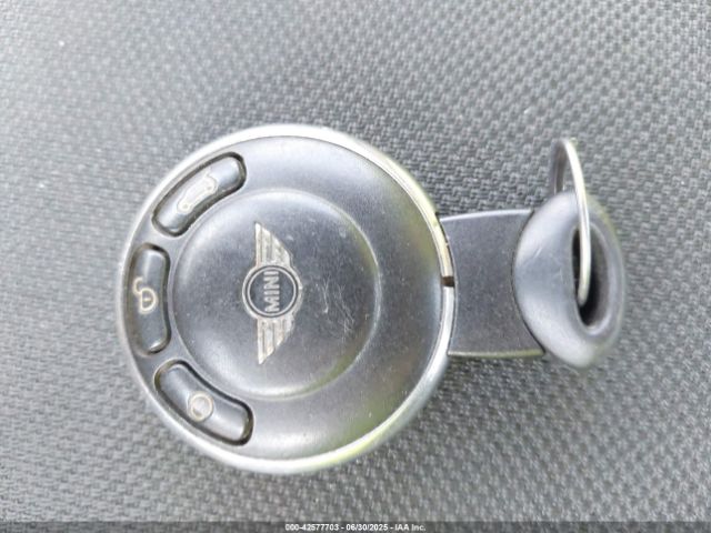 2008 MINI COOPER S WMWMF73568TT91002 Photo 10