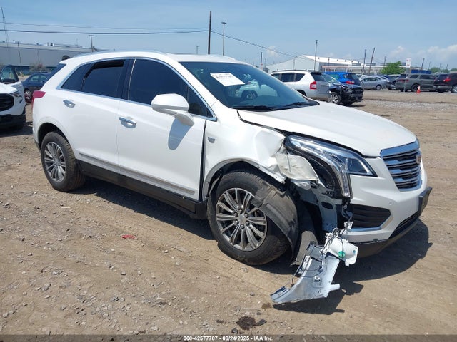 2017 CADILLAC XT5 1GYKNDRSXHZ212525 Photo 0