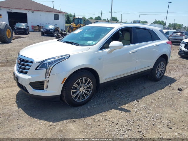 2017 CADILLAC XT5 1GYKNDRSXHZ212525 Photo 1