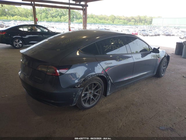 2022 TESLA MODEL 3 5YJ3E1EB0NF241998 Photo 3