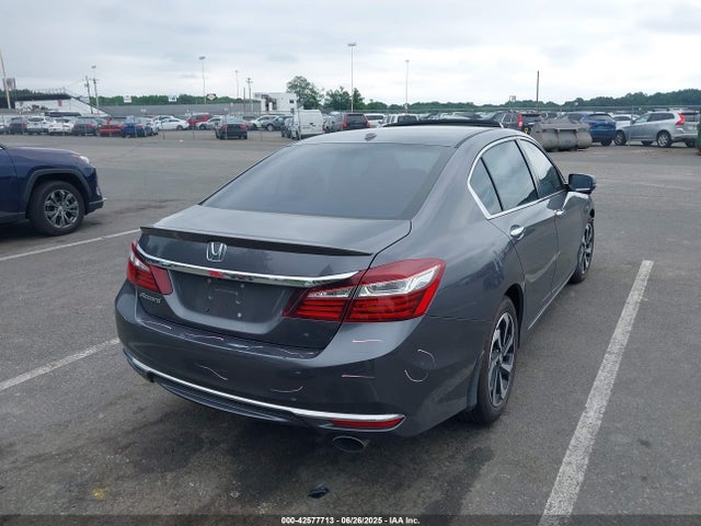 1HGCR2F85HA210614 Honda k24w1