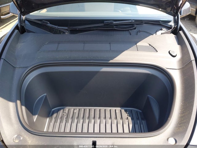 2024 TESLA MODEL Y 7SAYGDEE3RA336167 Photo 9