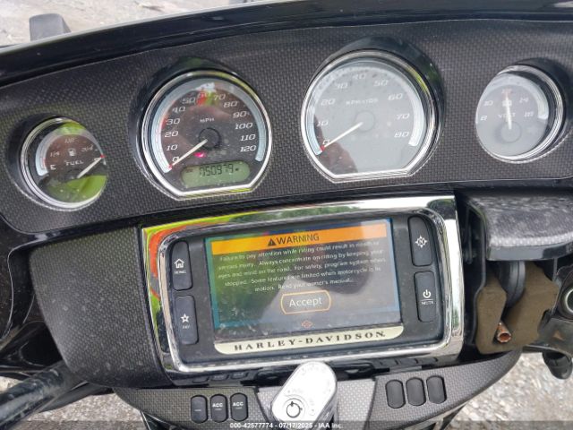 2014 HARLEY-DAVIDSON FLHTK 1HD1KEL19EB630545 Photo 6