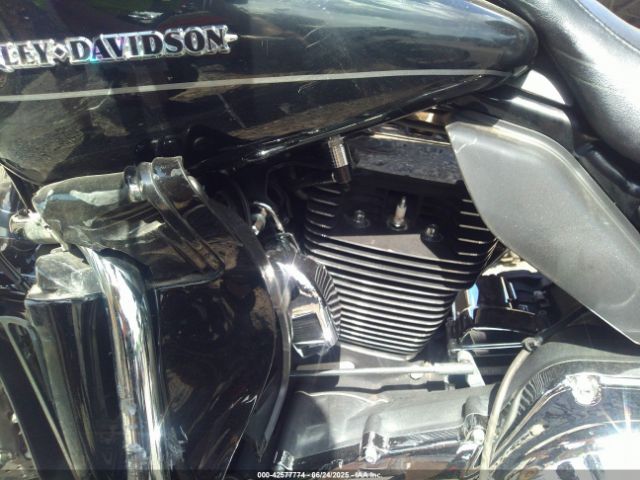 2014 HARLEY-DAVIDSON FLHTK 1HD1KEL19EB630545 Photo 8