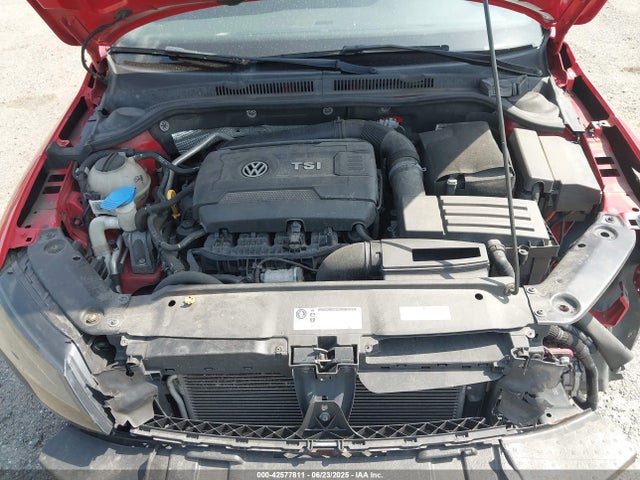 3VW5T7AJ2GM384025 Volkswagen Jetta