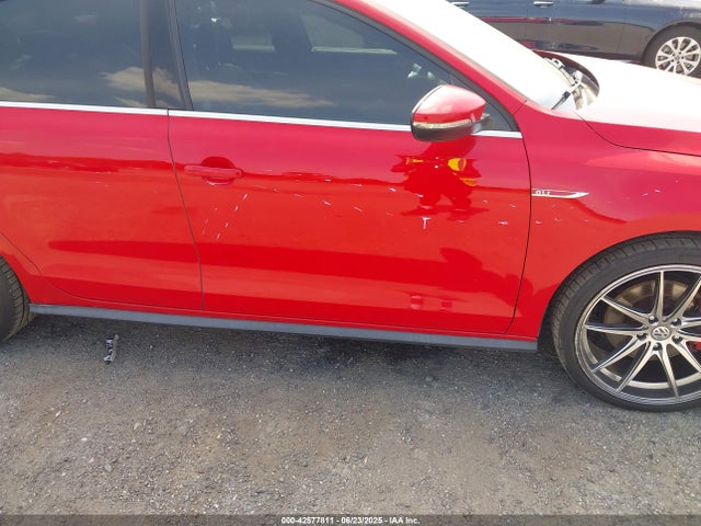 3VW5T7AJ2GM384025 Volkswagen Jetta