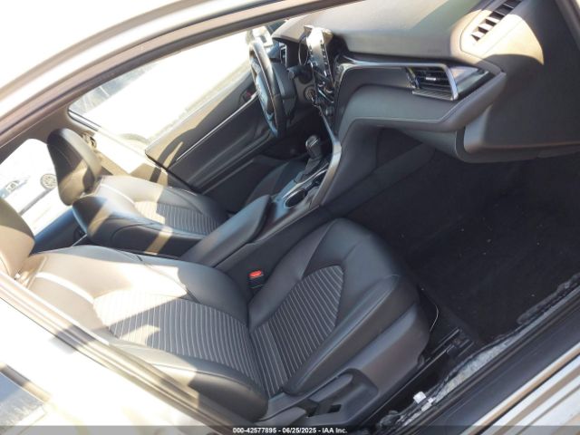 2021 TOYOTA CAMRY 4T1G11AK8MU455884 Photo 4