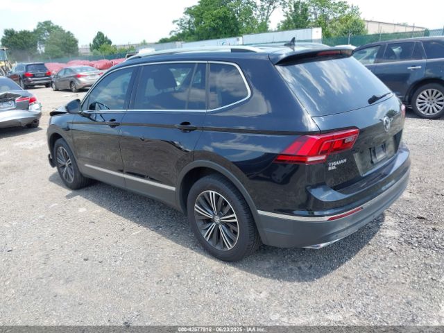 2019 VOLKSWAGEN TIGUAN 3VV2B7AX6KM007401 Photo 2