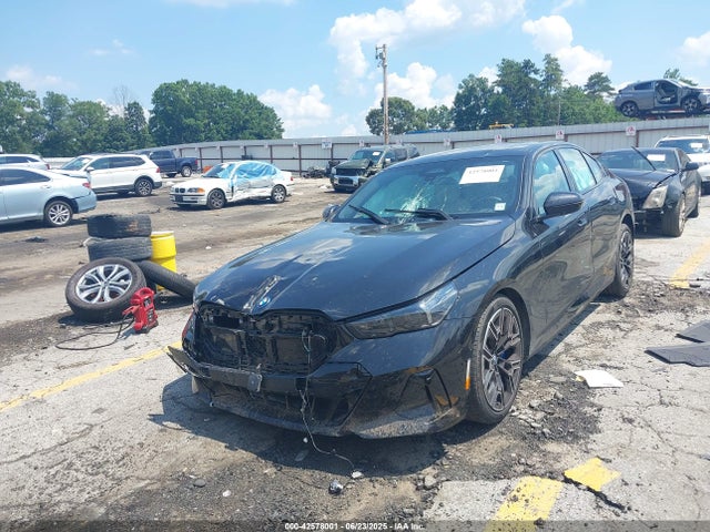 WBY13HG07SCT62813 BMW i5