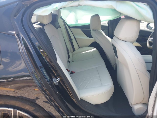 WBY13HG07SCT62813 BMW i5