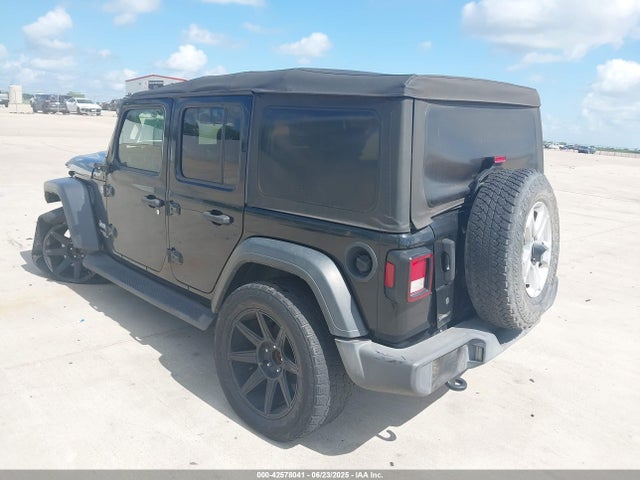 1C4HJXDG1JW113034 Jeep 2018