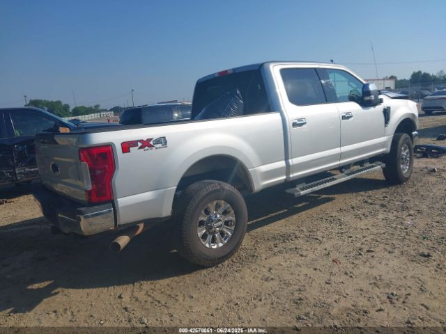2018 FORD F-250 1FT7W2B69JEB46833 Photo 3