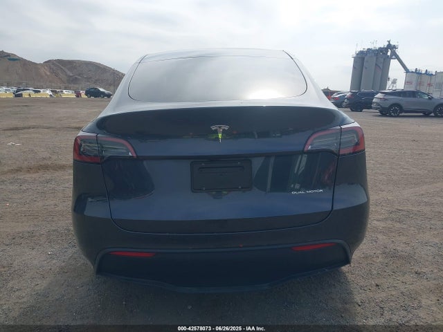 7SAYGDEE1SA369027 Tesla Model Y