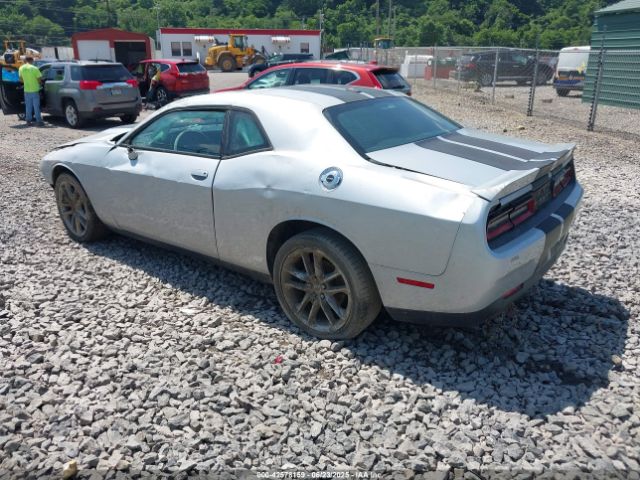 2021 DODGE CHALLENGER 2C3CDZKG8MH611206 Photo 2
