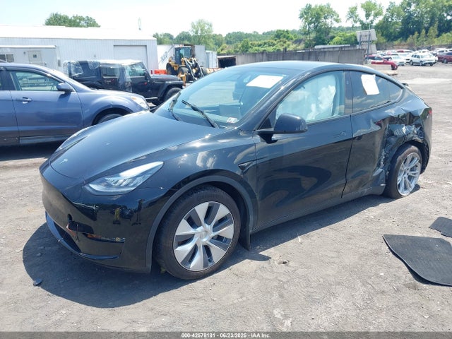 2023 TESLA MODEL Y 7SAYGDEE5PA140910 Photo 1