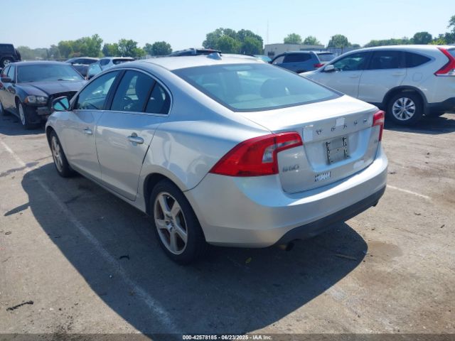 2012 VOLVO S60 YV1622FS2C2132057 Photo 2