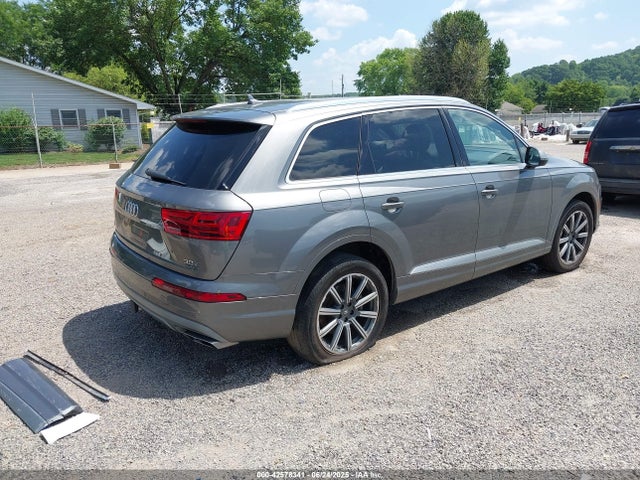 2017 AUDI Q7 WA1VAAF70HD009518 Photo 3