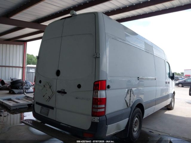 2014 MERCEDES-BENZ SPRINTER 2500 WD3PE8DE3E5894049 Photo 3