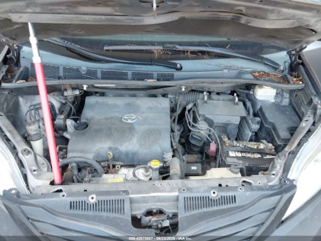 2015 TOYOTA SIENNA 5TDYK3DC1FS551028 Photo 9